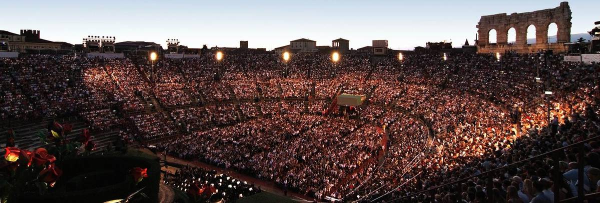 © Arena di Verona