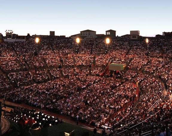 © Arena di Verona